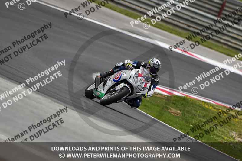 cadwell no limits trackday;cadwell park;cadwell park photographs;cadwell trackday photographs;enduro digital images;event digital images;eventdigitalimages;navarra;no limits trackdays;peter wileman photography;racing digital images;trackday digital images;trackday photos